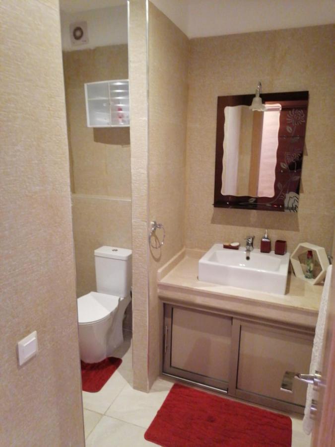 An Elegant For Rent With A Pool And A View Of The Mountains In Apartment *