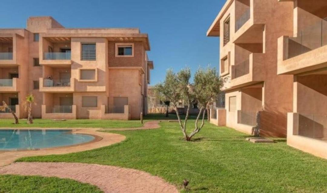 Appartement An Elegant For Rent With A Pool And A View Of The Mountains In Marrakesh